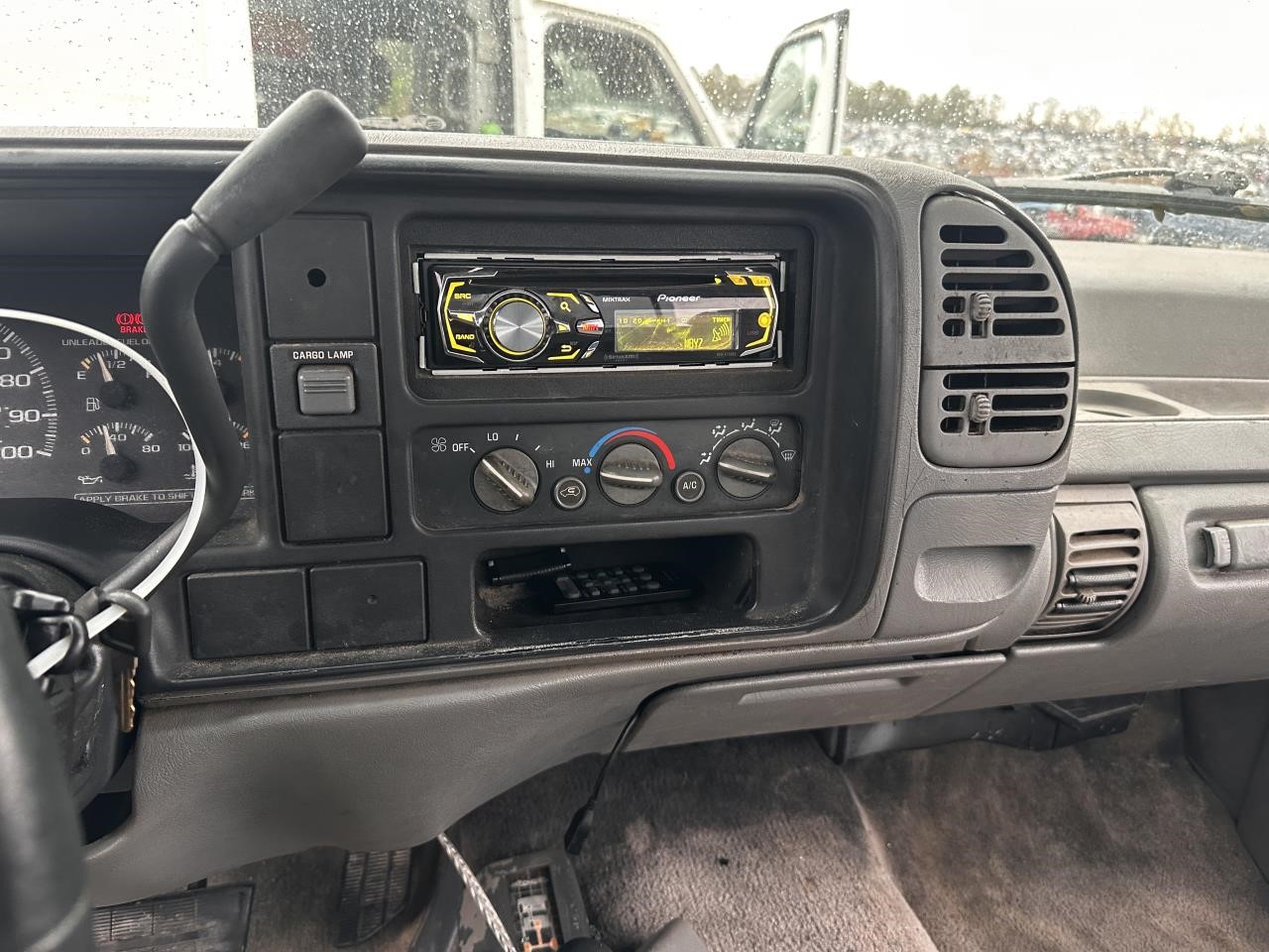 https://f005.backblazeb2.com/file/img-partshotlines-com/Inventory/MA79/Vehicle/79443_10.jpg