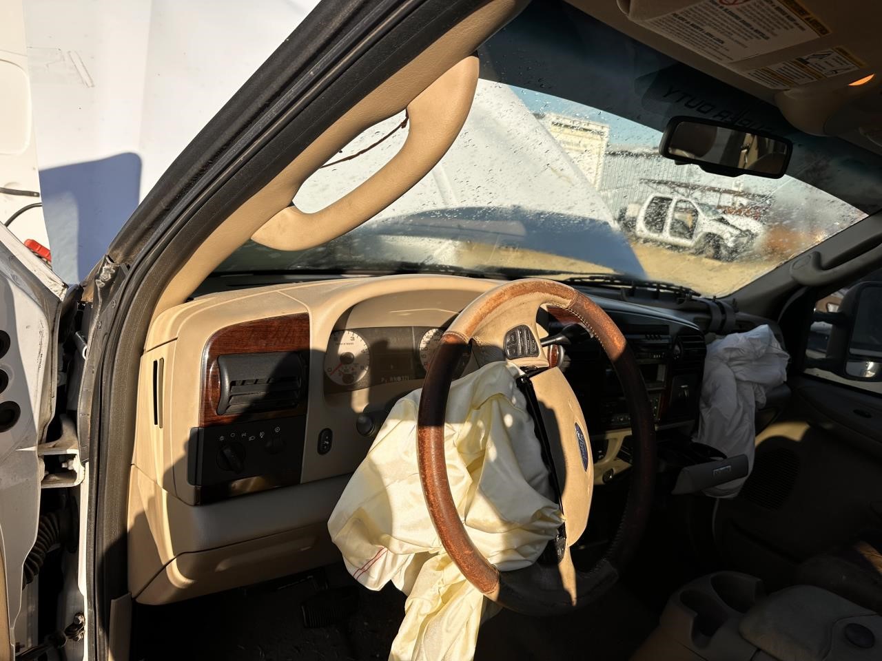 https://f005.backblazeb2.com/file/img-partshotlines-com/Inventory/MA79/Vehicle/79592_11.jpg