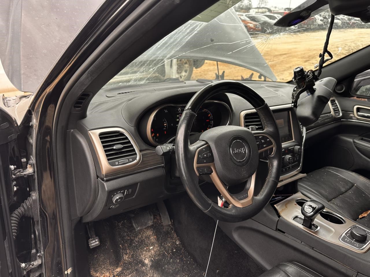 https://f005.backblazeb2.com/file/img-partshotlines-com/Inventory/MA79/Vehicle/79597_10.jpg