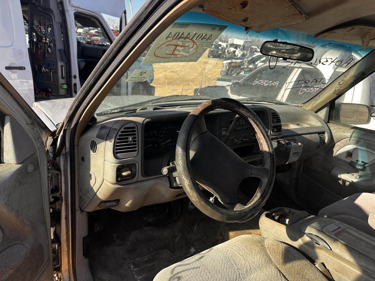 https://f005.backblazeb2.com/file/img-partshotlines-com/Inventory/MA79/Vehicle/79877_10.jpg
