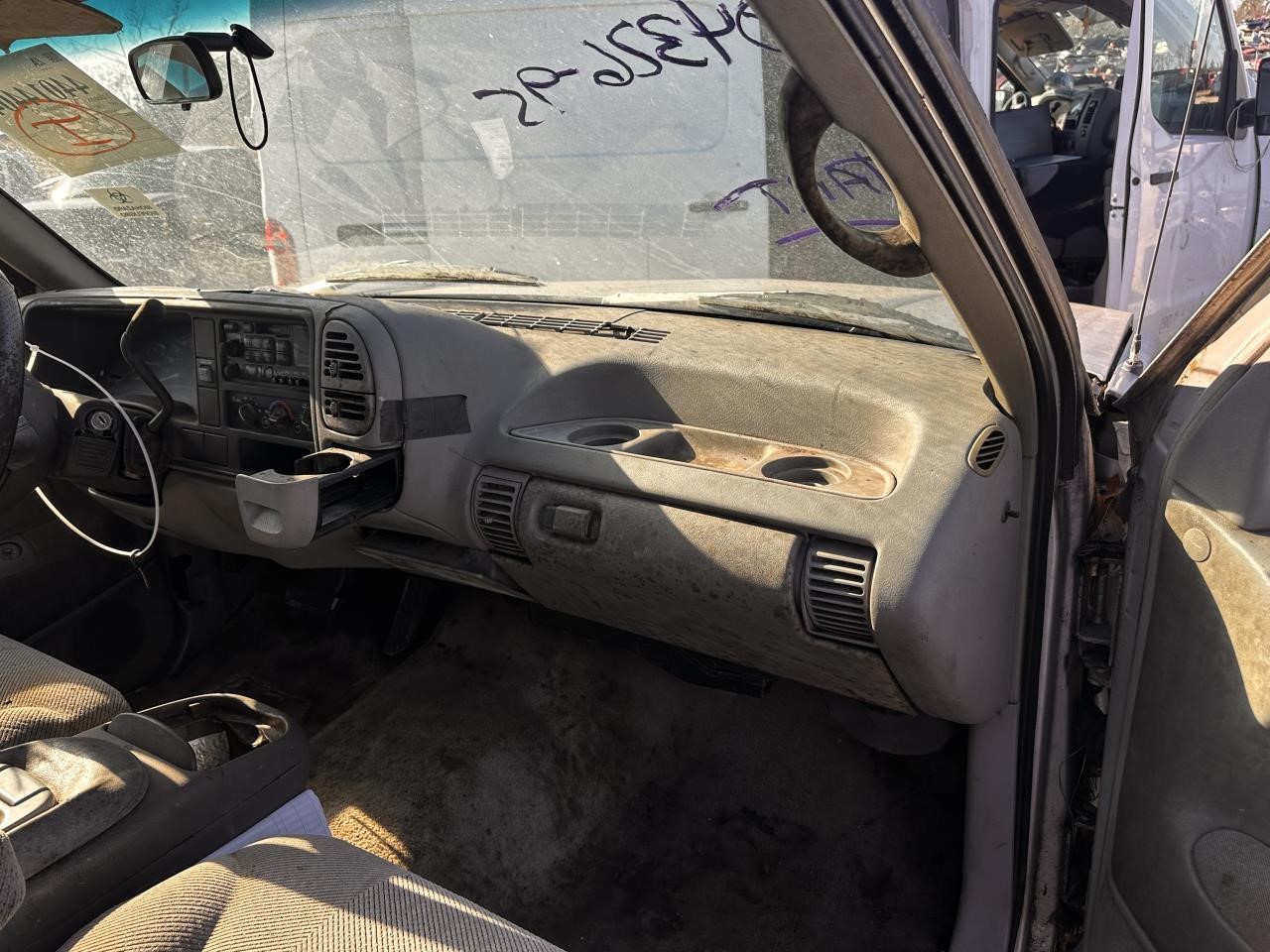 https://f005.backblazeb2.com/file/img-partshotlines-com/Inventory/MA79/Vehicle/79877_12.jpg