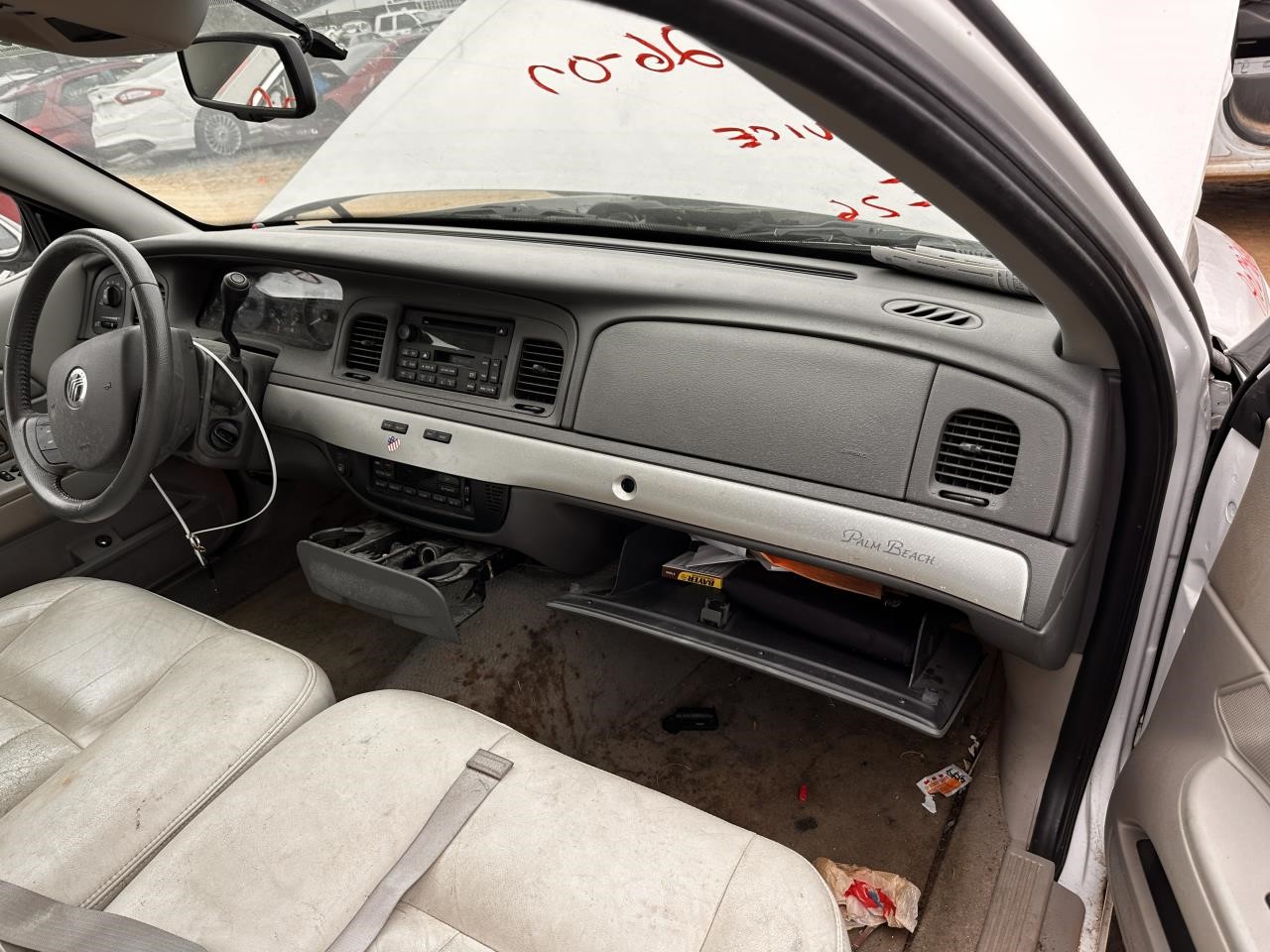 https://f005.backblazeb2.com/file/img-partshotlines-com/Inventory/MA79/Vehicle/79893_12.jpg