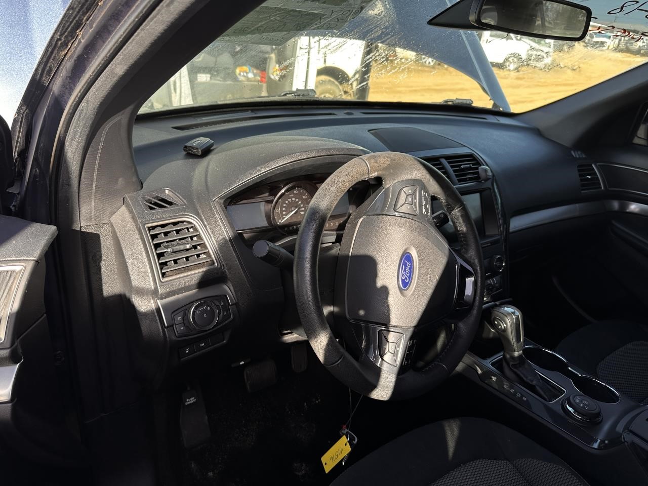 https://f005.backblazeb2.com/file/img-partshotlines-com/Inventory/MA79/Vehicle/79986_10.jpg