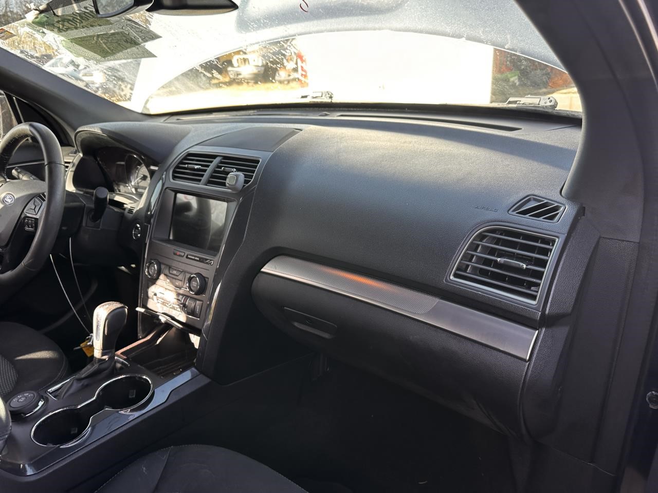https://f005.backblazeb2.com/file/img-partshotlines-com/Inventory/MA79/Vehicle/79986_12.jpg