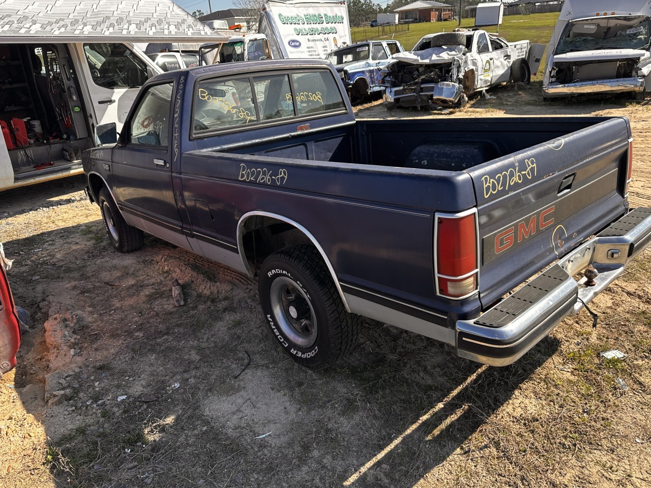 https://f005.backblazeb2.com/file/img-partshotlines-com/Inventory/MA79/Vehicle/80102_06.jpg