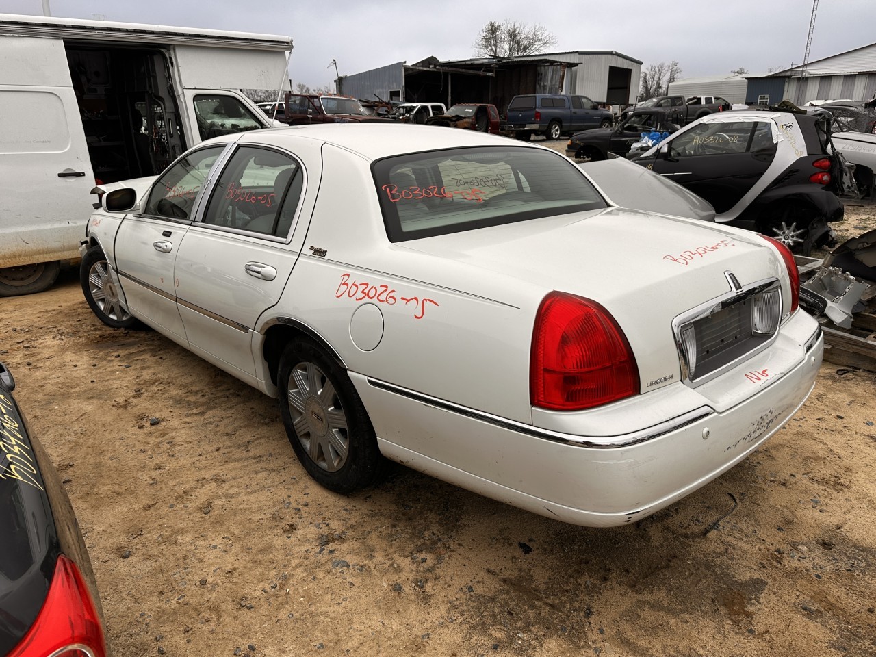 https://f005.backblazeb2.com/file/img-partshotlines-com/Inventory/MA79/Vehicle/80136_06.jpg