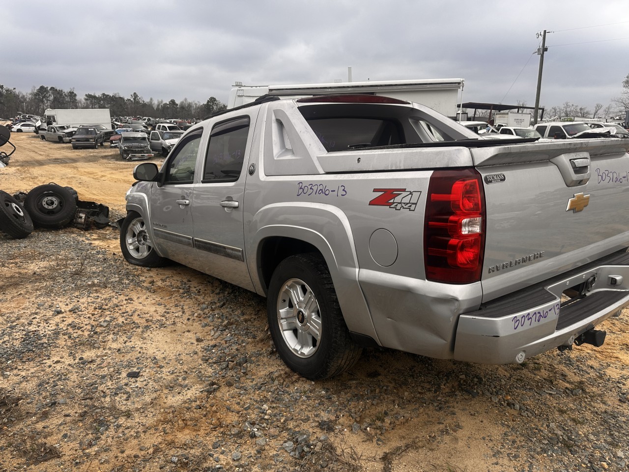 https://f005.backblazeb2.com/file/img-partshotlines-com/Inventory/MA79/Vehicle/80142_06.jpg