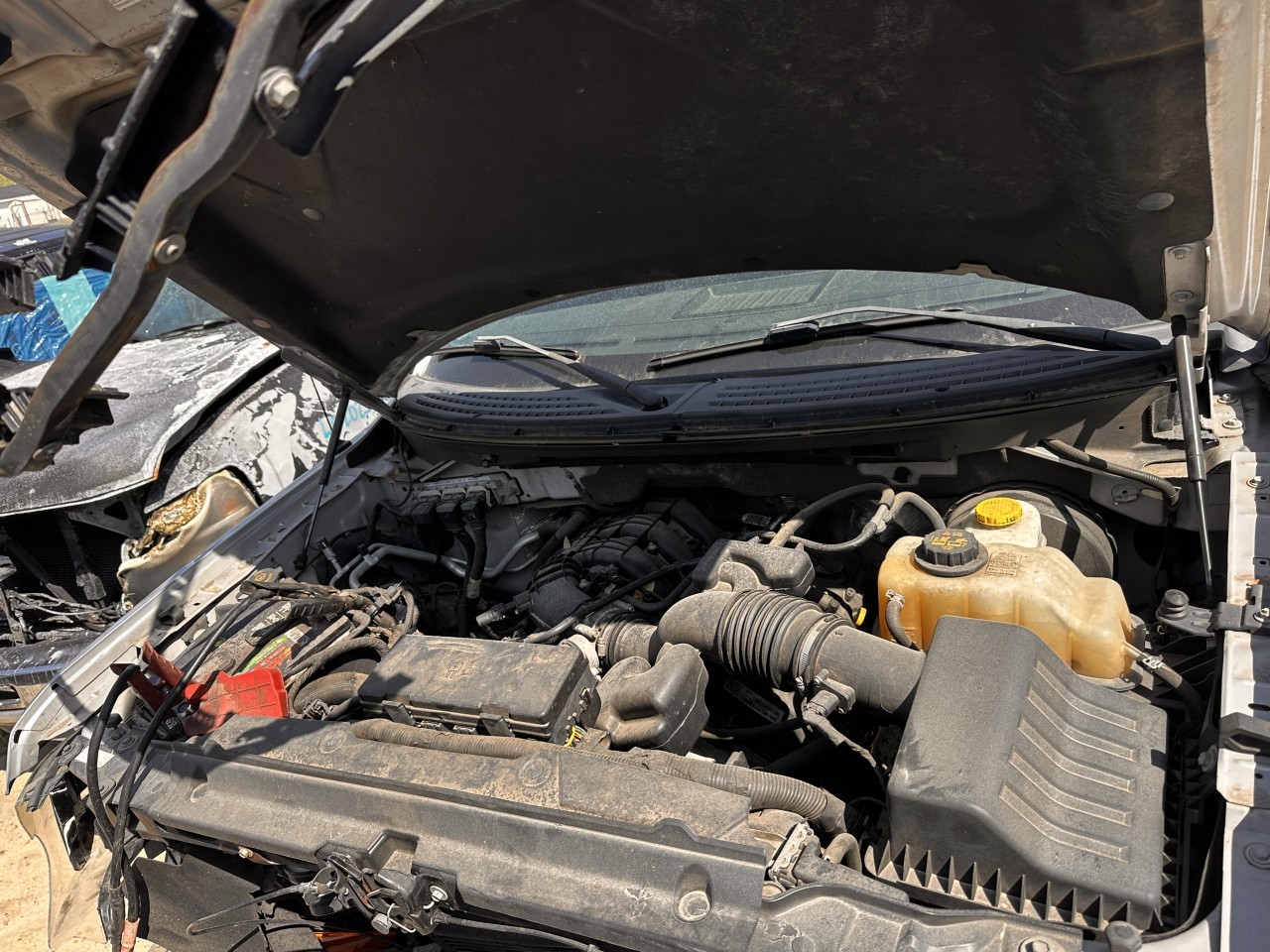 https://f005.backblazeb2.com/file/img-partshotlines-com/Inventory/MA79/Vehicle/80158_08.jpg