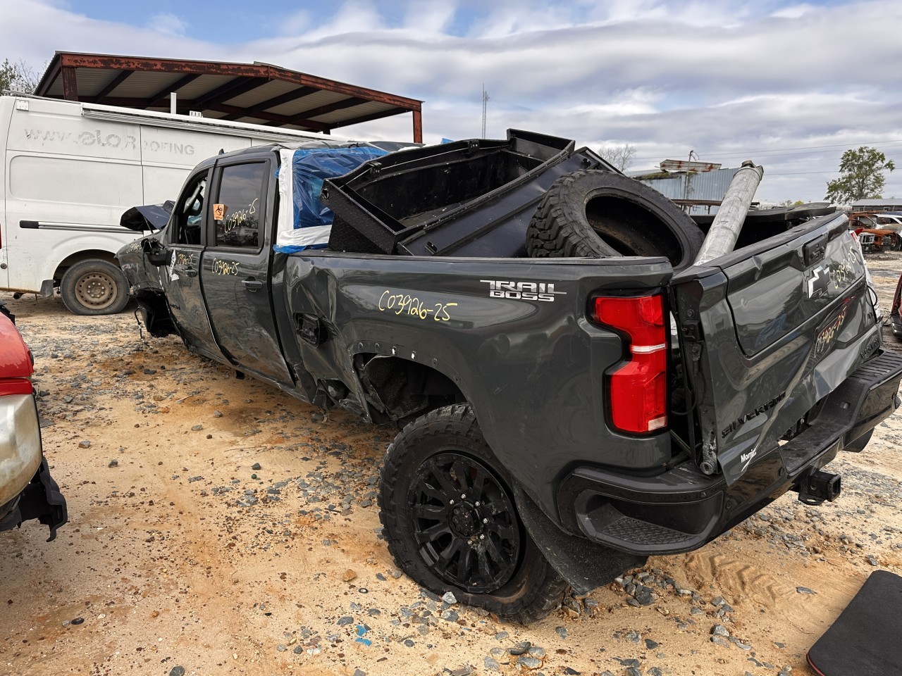 https://f005.backblazeb2.com/file/img-partshotlines-com/Inventory/MA79/Vehicle/80369_06.jpg