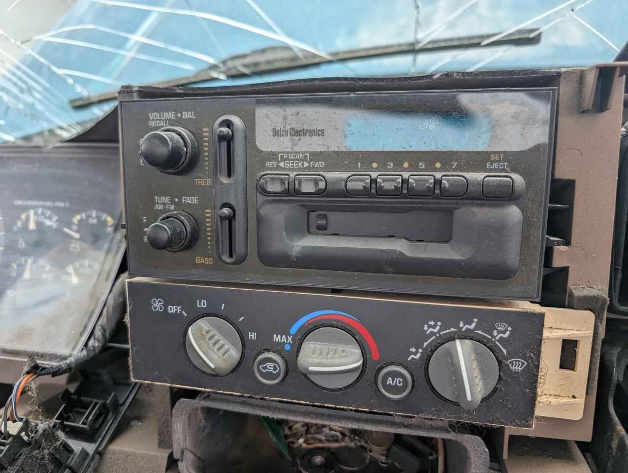 https://f005.backblazeb2.com/file/img-partshotlines-com/Inventory/MA79/Vehicle/80443_05.jpg