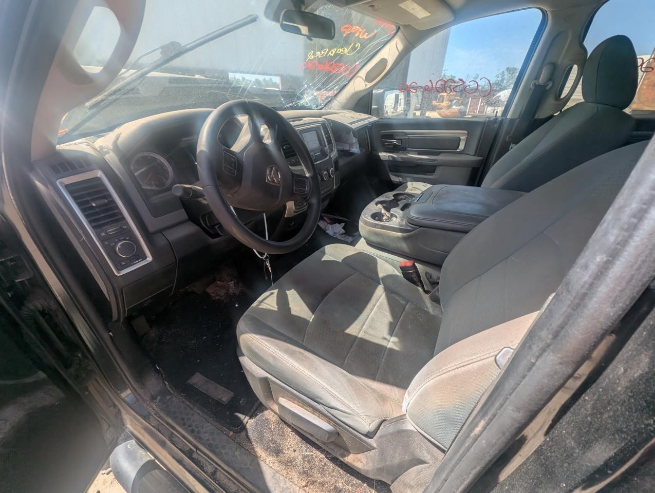 https://f005.backblazeb2.com/file/img-partshotlines-com/Inventory/MA79/Vehicle/80469_04.jpg