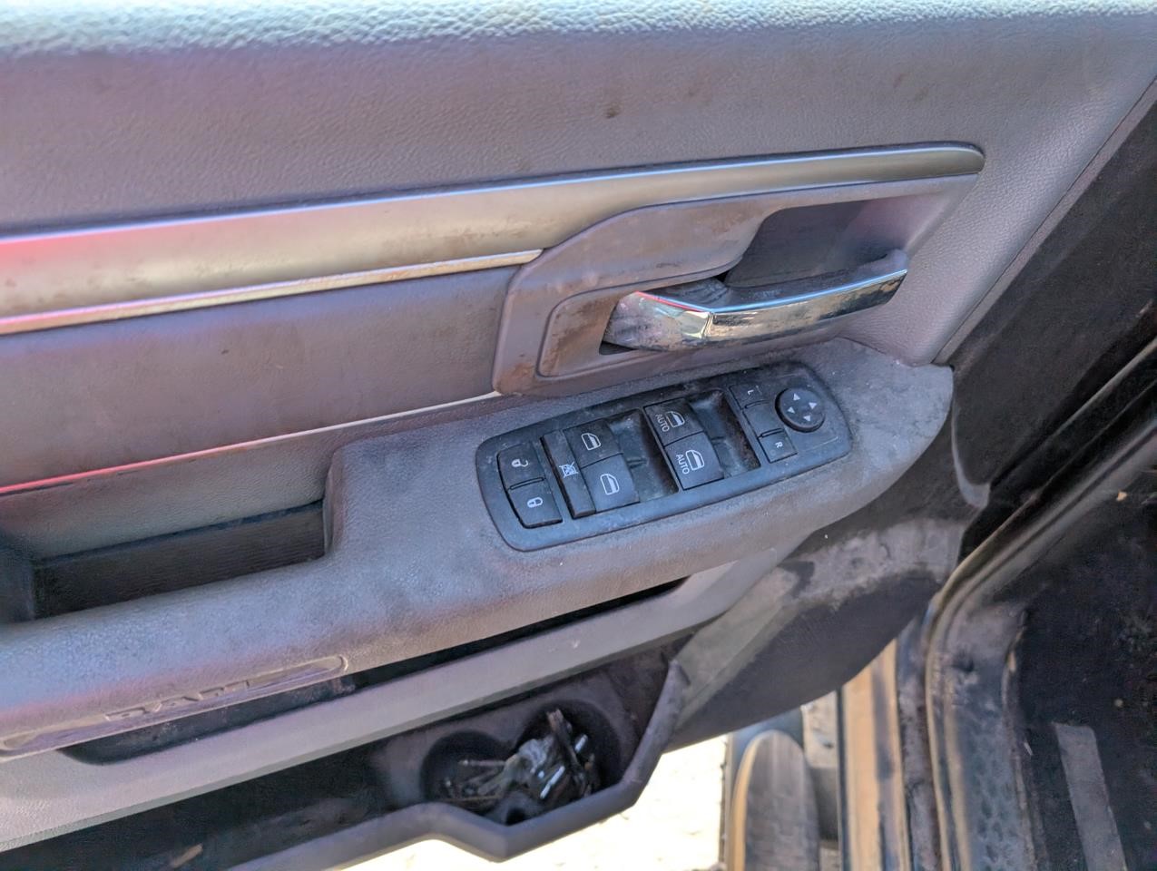 https://f005.backblazeb2.com/file/img-partshotlines-com/Inventory/MA79/Vehicle/80469_06.jpg
