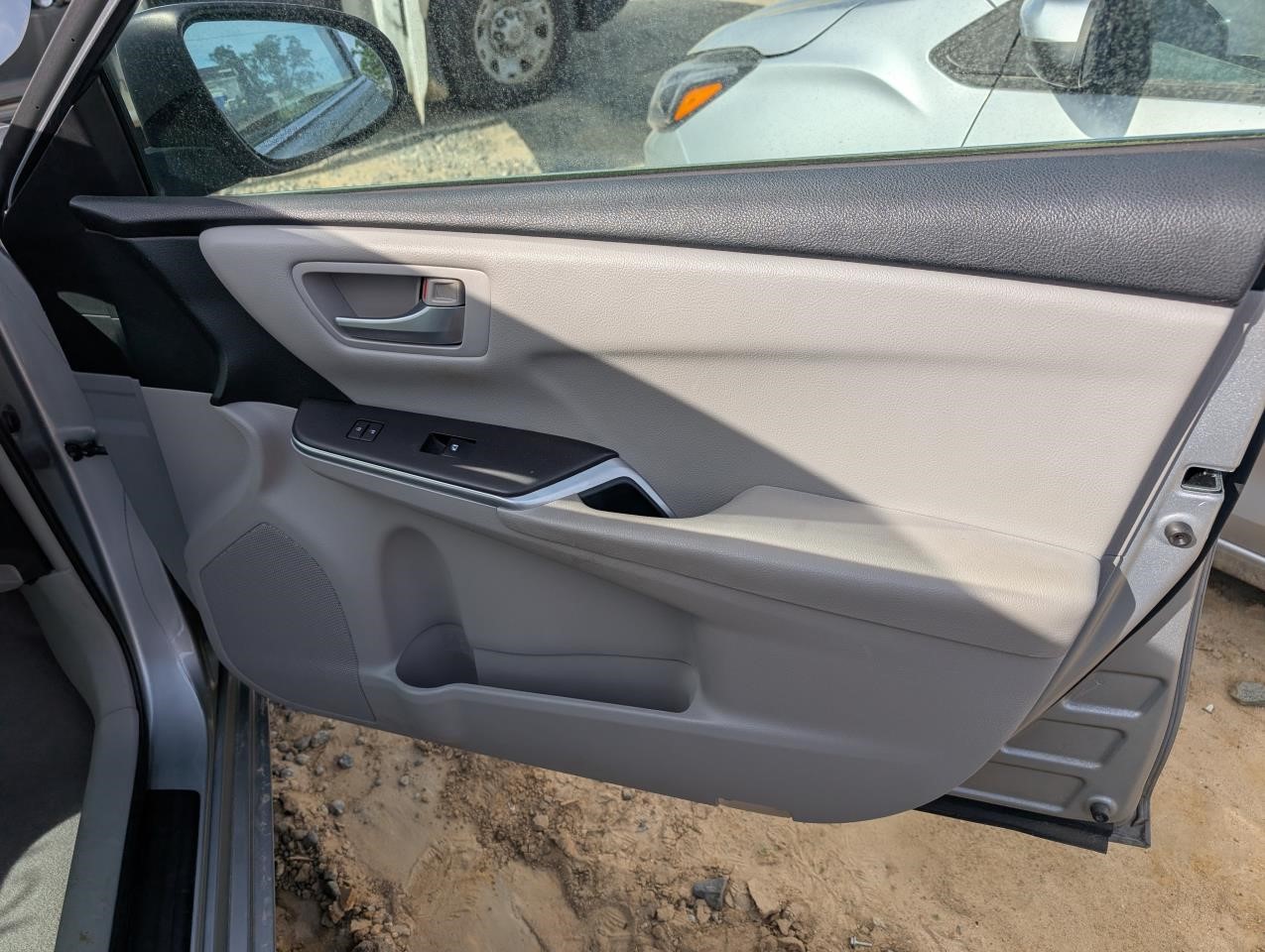 https://f005.backblazeb2.com/file/img-partshotlines-com/Inventory/MA79/Vehicle/80485_12.jpg