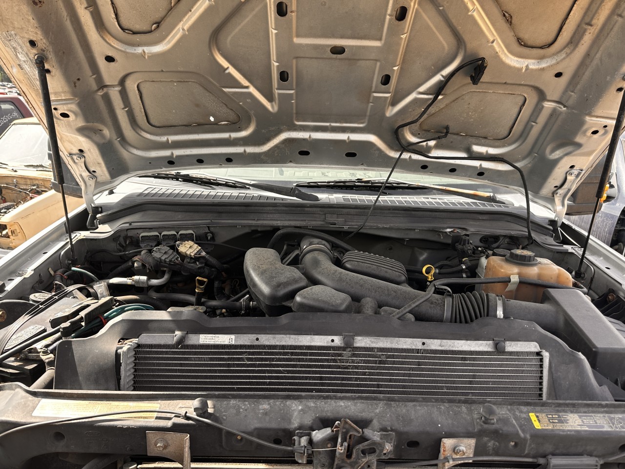 https://f005.backblazeb2.com/file/img-partshotlines-com/Inventory/MA79/Vehicle/80695_07.jpg