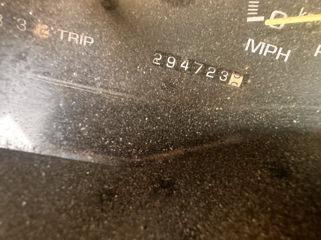 https://f005.backblazeb2.com/file/img-partshotlines-com/Inventory/MA79/Vehicle/80715_09.jpg