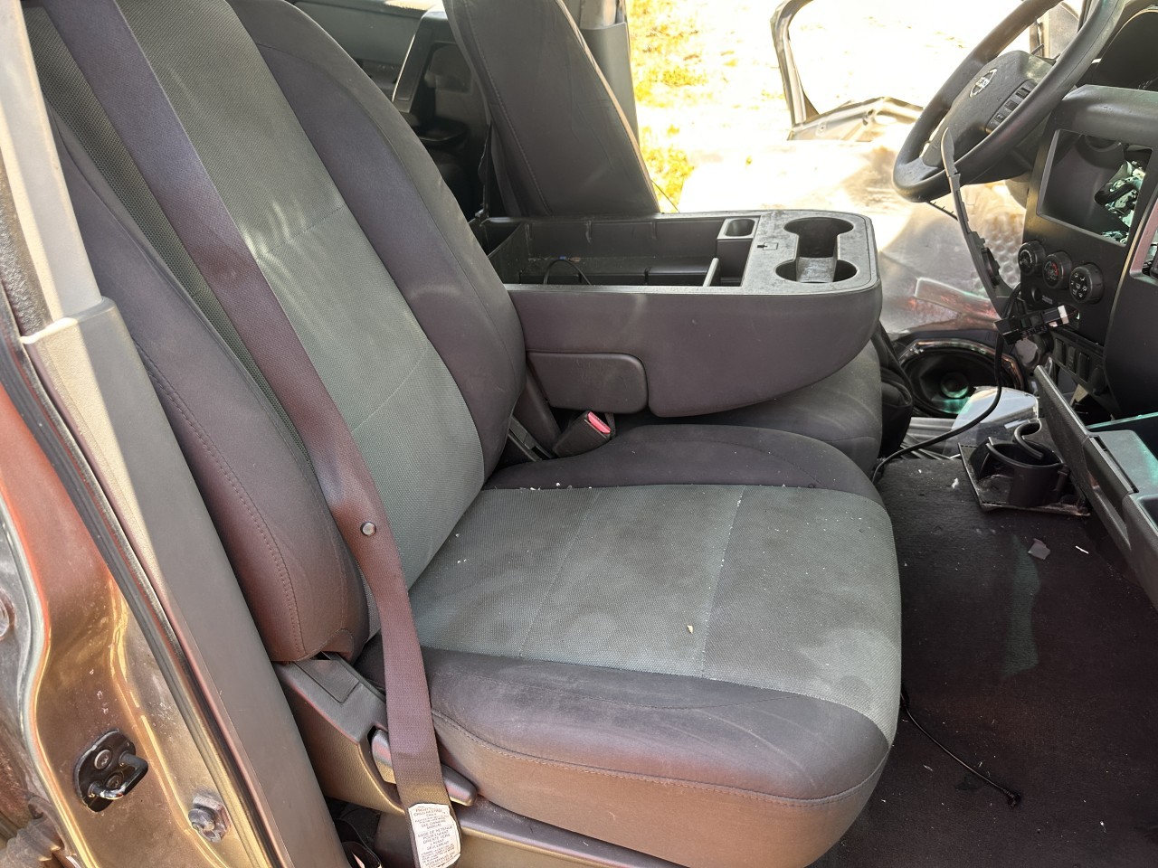https://f005.backblazeb2.com/file/img-partshotlines-com/Inventory/MA79/Vehicle/80788_12.jpg