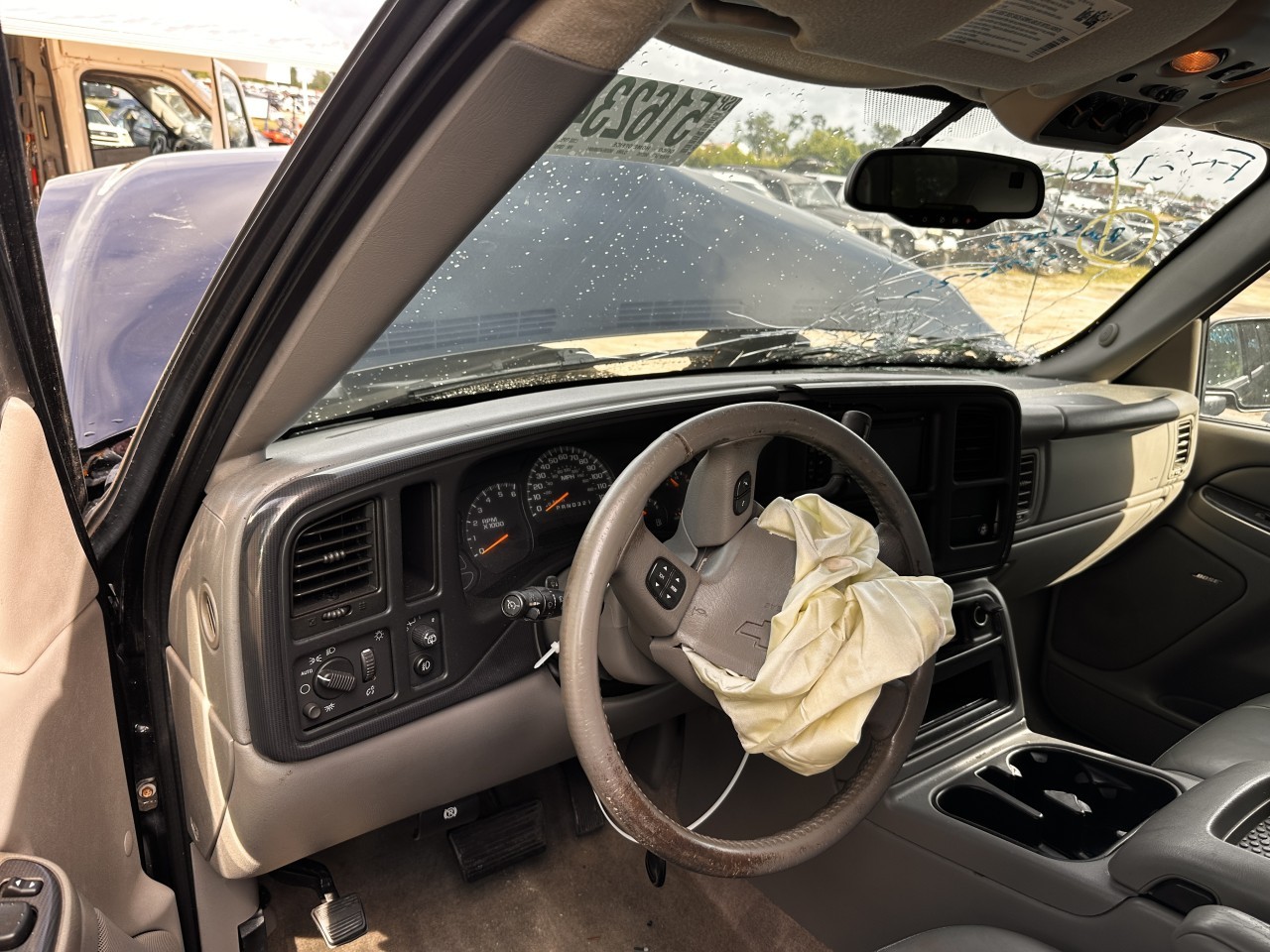 https://f005.backblazeb2.com/file/img-partshotlines-com/Inventory/MA79/Vehicle/80909_11.jpg