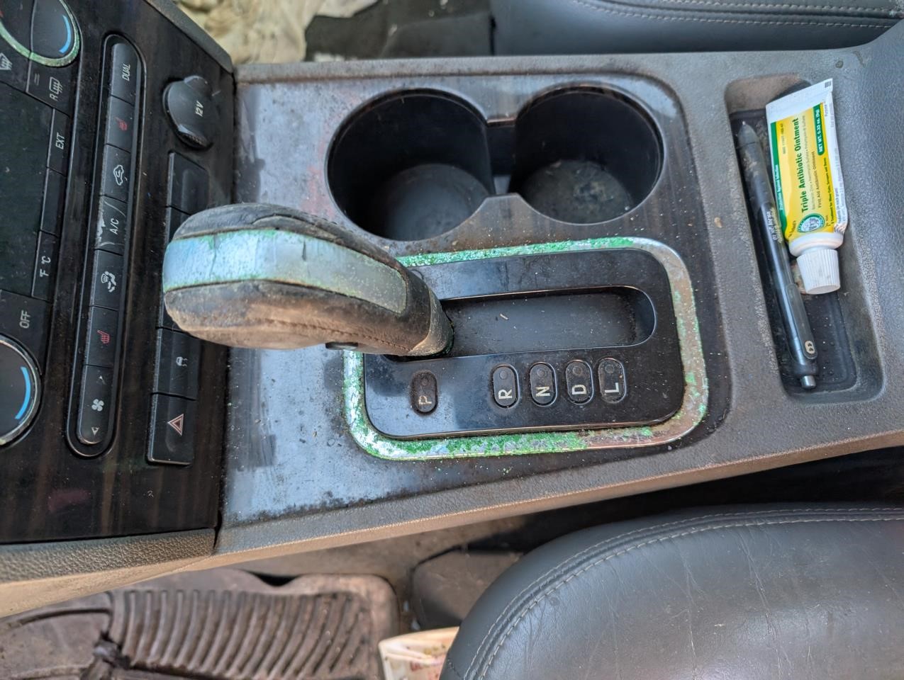 https://f005.backblazeb2.com/file/img-partshotlines-com/Inventory/MA79/Vehicle/81049_05.jpg
