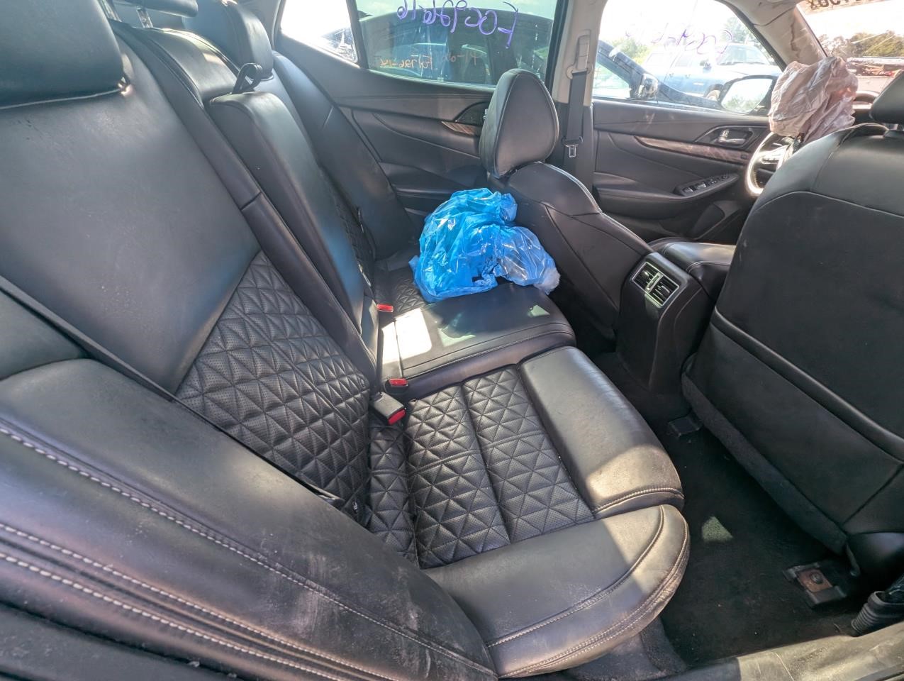 https://f005.backblazeb2.com/file/img-partshotlines-com/Inventory/MA79/Vehicle/81069_12.jpg
