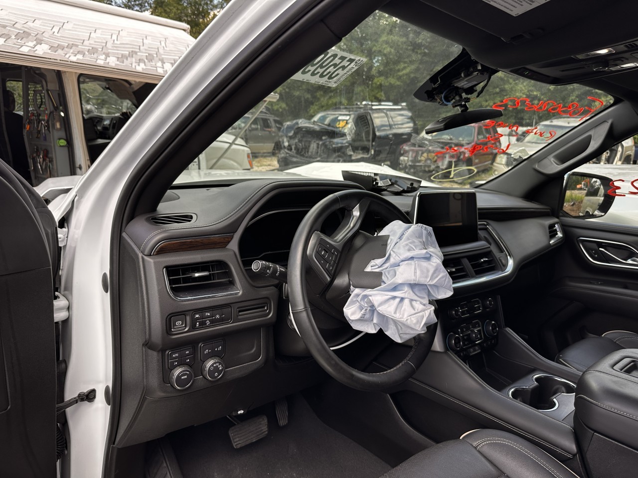 https://f005.backblazeb2.com/file/img-partshotlines-com/Inventory/MA79/Vehicle/81147_11.jpg