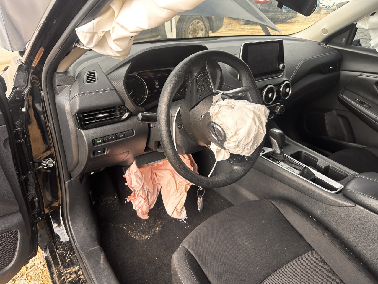 https://f005.backblazeb2.com/file/img-partshotlines-com/Inventory/MA79/Vehicle/81163_10.jpg