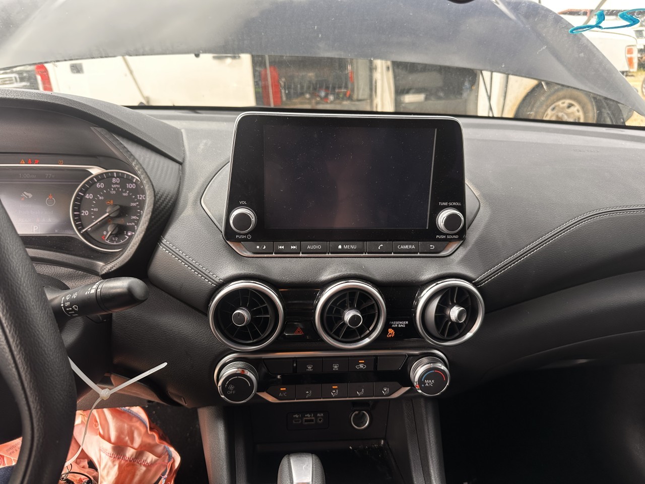 https://f005.backblazeb2.com/file/img-partshotlines-com/Inventory/MA79/Vehicle/81163_11.jpg