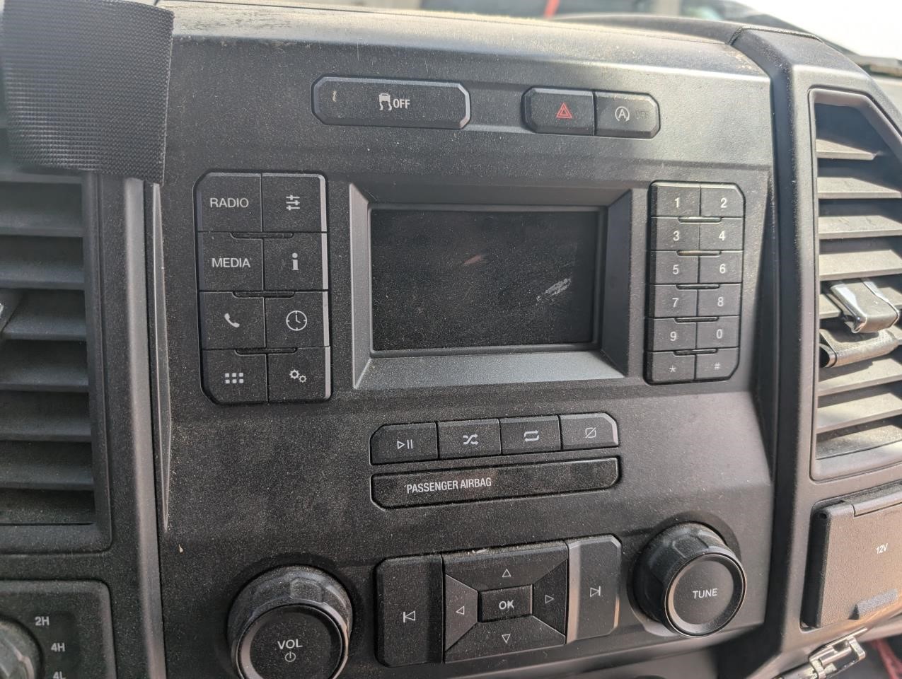 https://f005.backblazeb2.com/file/img-partshotlines-com/Inventory/MA79/Vehicle/81186_03.jpg