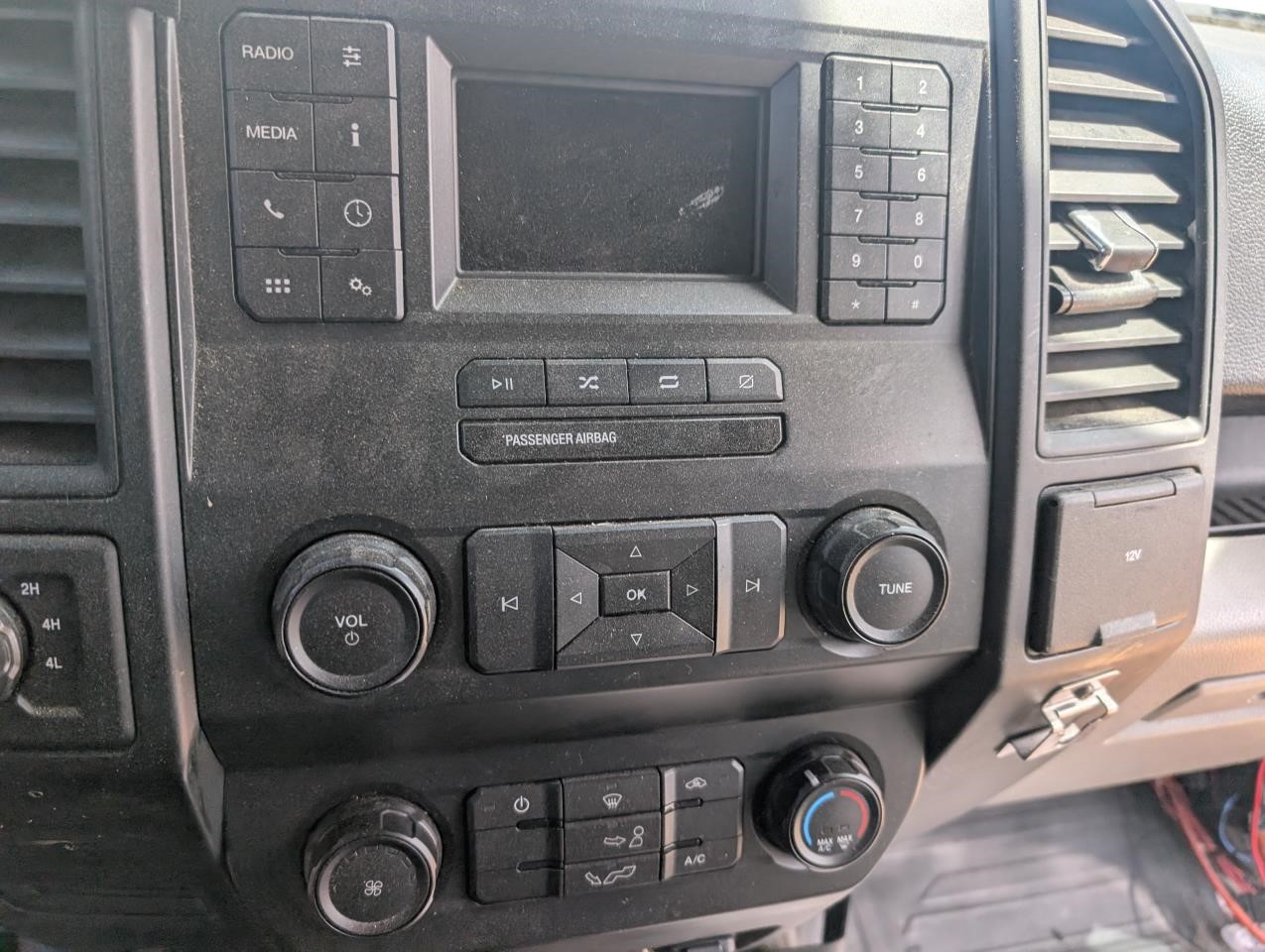 https://f005.backblazeb2.com/file/img-partshotlines-com/Inventory/MA79/Vehicle/81186_04.jpg