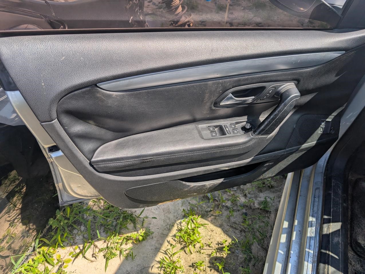 https://f005.backblazeb2.com/file/img-partshotlines-com/Inventory/MA79/Vehicle/81217_08.jpg