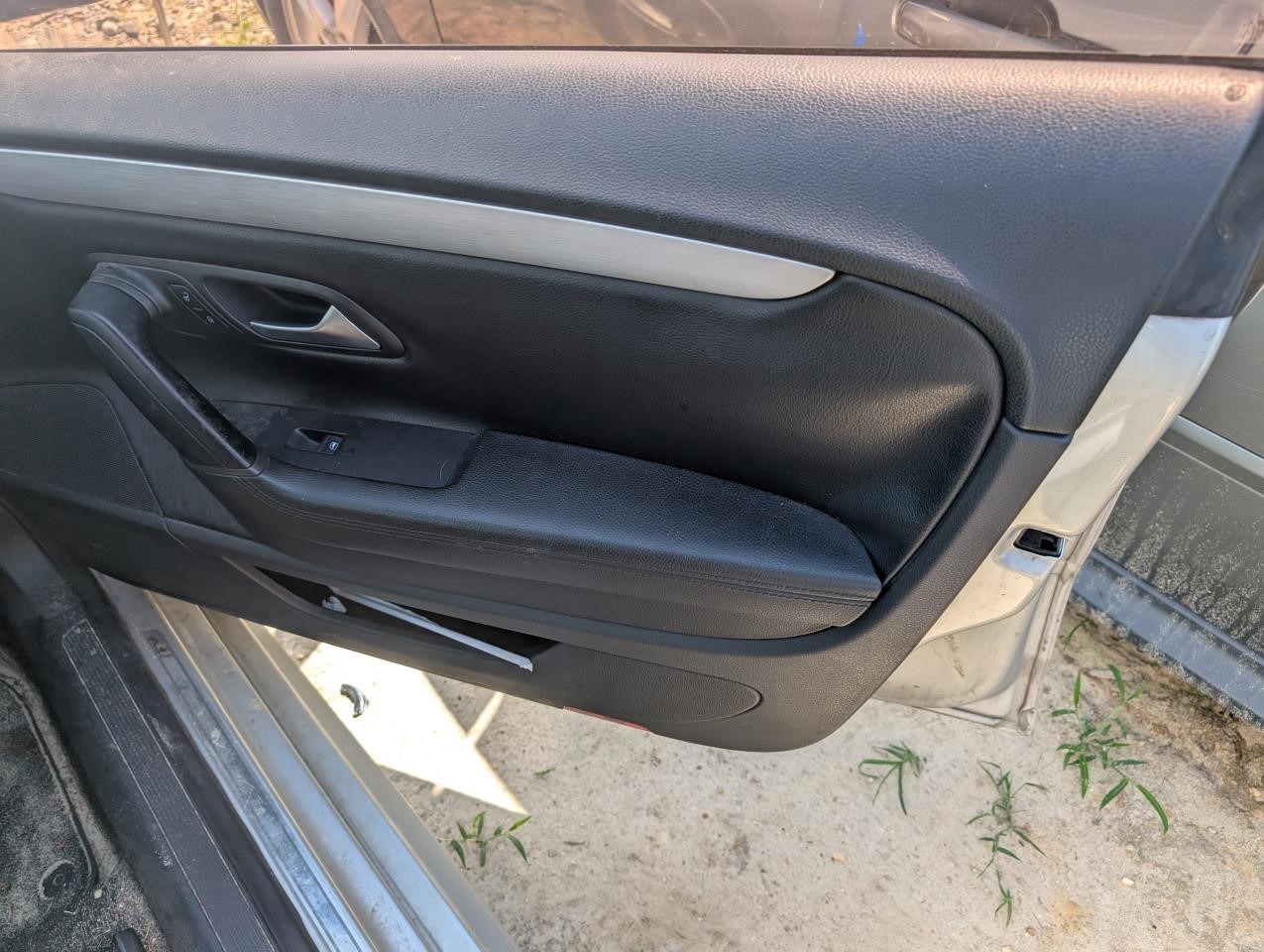https://f005.backblazeb2.com/file/img-partshotlines-com/Inventory/MA79/Vehicle/81217_11.jpg