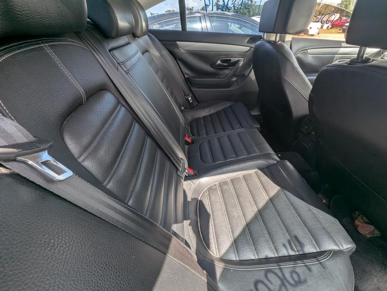 https://f005.backblazeb2.com/file/img-partshotlines-com/Inventory/MA79/Vehicle/81217_12.jpg
