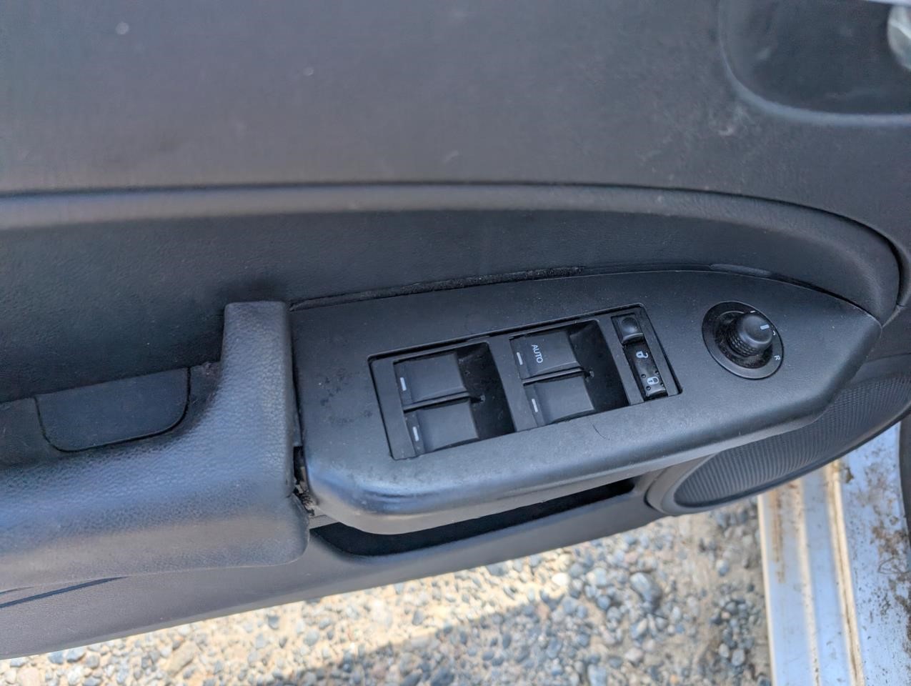 https://f005.backblazeb2.com/file/img-partshotlines-com/Inventory/MA79/Vehicle/81354_08.jpg