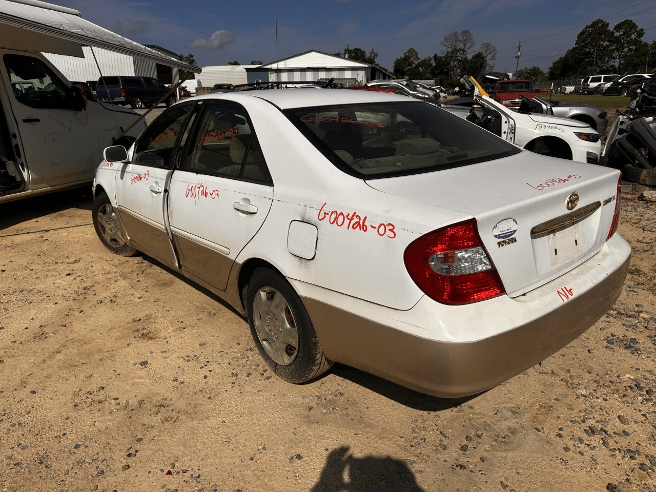 https://f005.backblazeb2.com/file/img-partshotlines-com/Inventory/MA79/Vehicle/81377_06.jpg