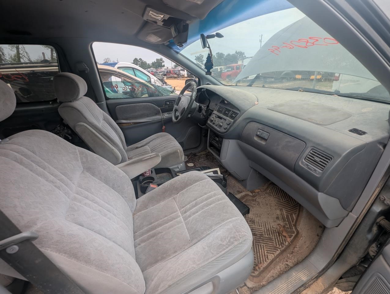https://f005.backblazeb2.com/file/img-partshotlines-com/Inventory/MA79/Vehicle/81519_05.jpg