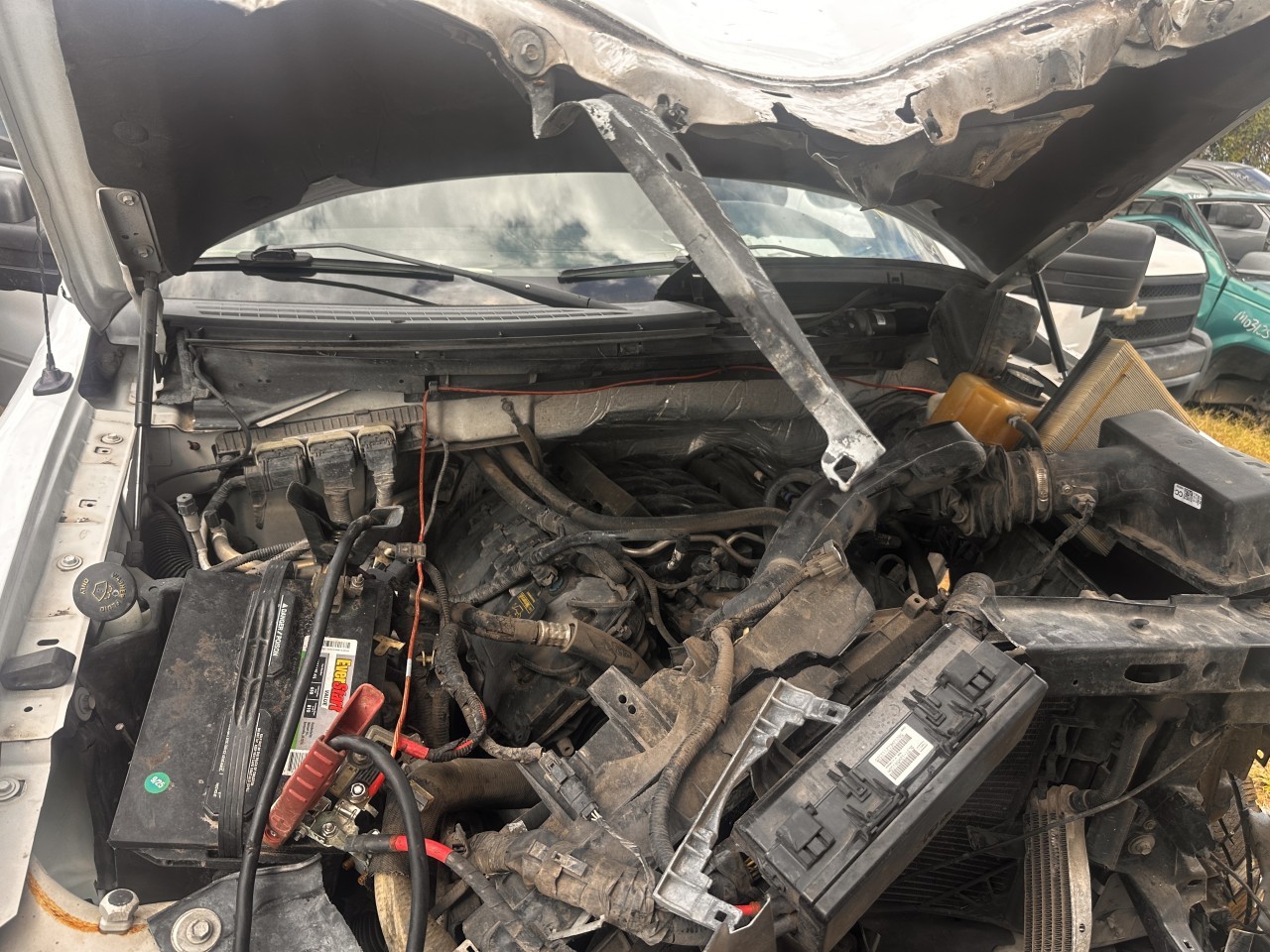 https://f005.backblazeb2.com/file/img-partshotlines-com/Inventory/MA79/Vehicle/81887_07.jpg