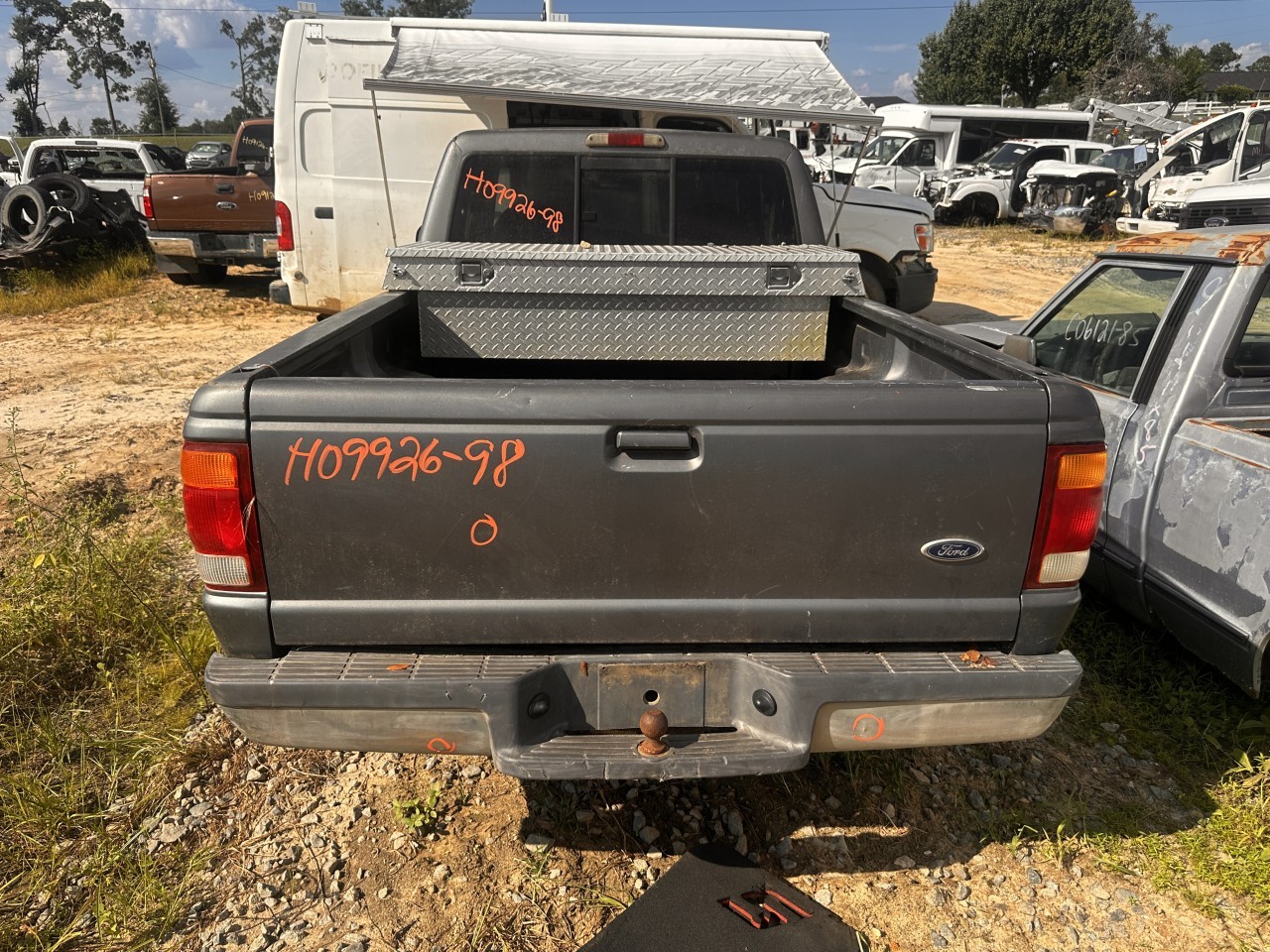 https://f005.backblazeb2.com/file/img-partshotlines-com/Inventory/MA79/Vehicle/81892_05.jpg