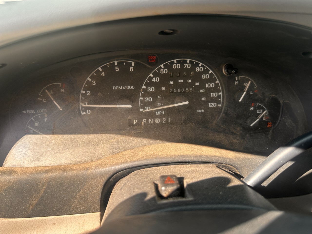 https://f005.backblazeb2.com/file/img-partshotlines-com/Inventory/MA79/Vehicle/81892_09.jpg