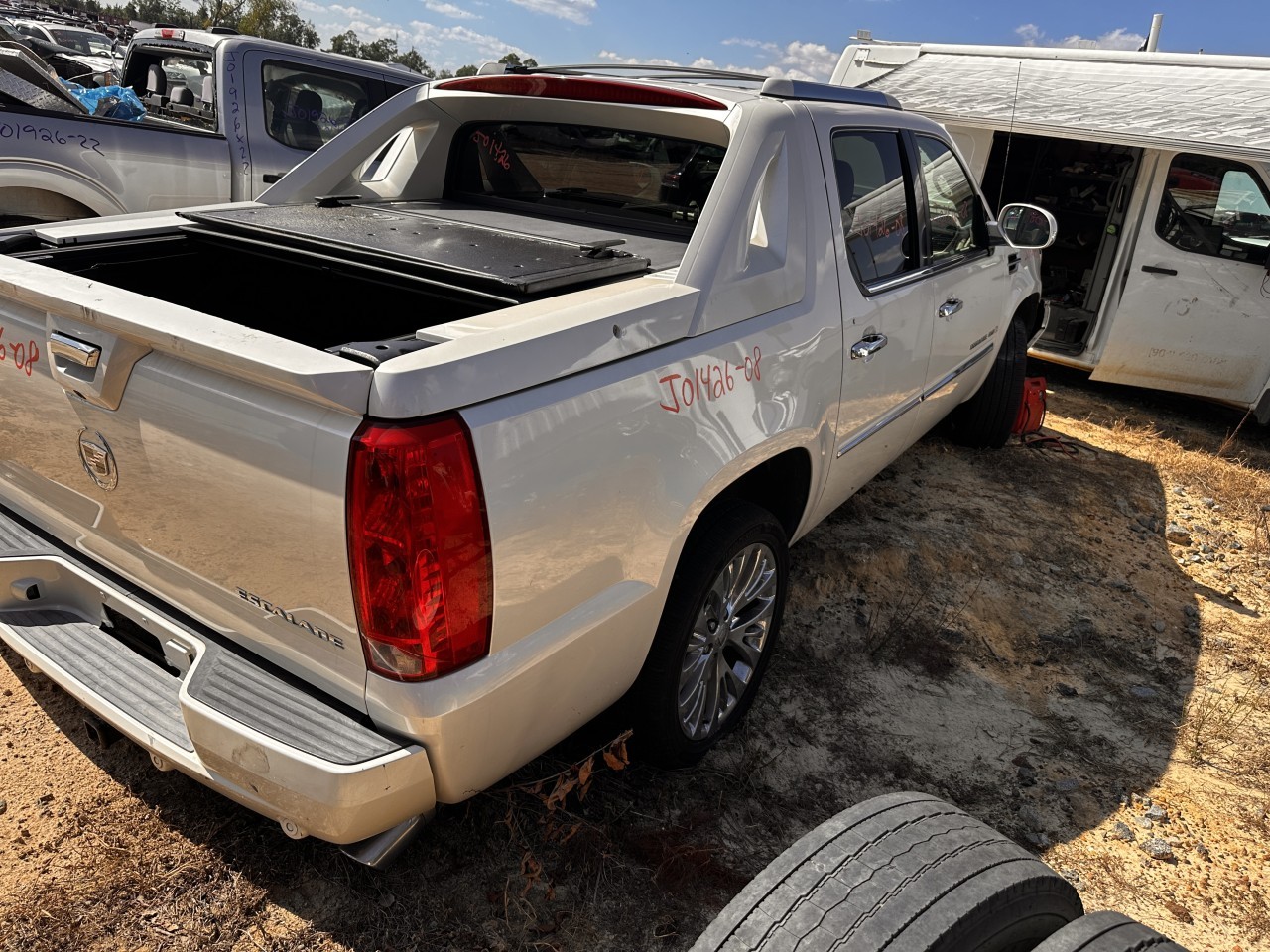 https://f005.backblazeb2.com/file/img-partshotlines-com/Inventory/MA79/Vehicle/81930_04.jpg
