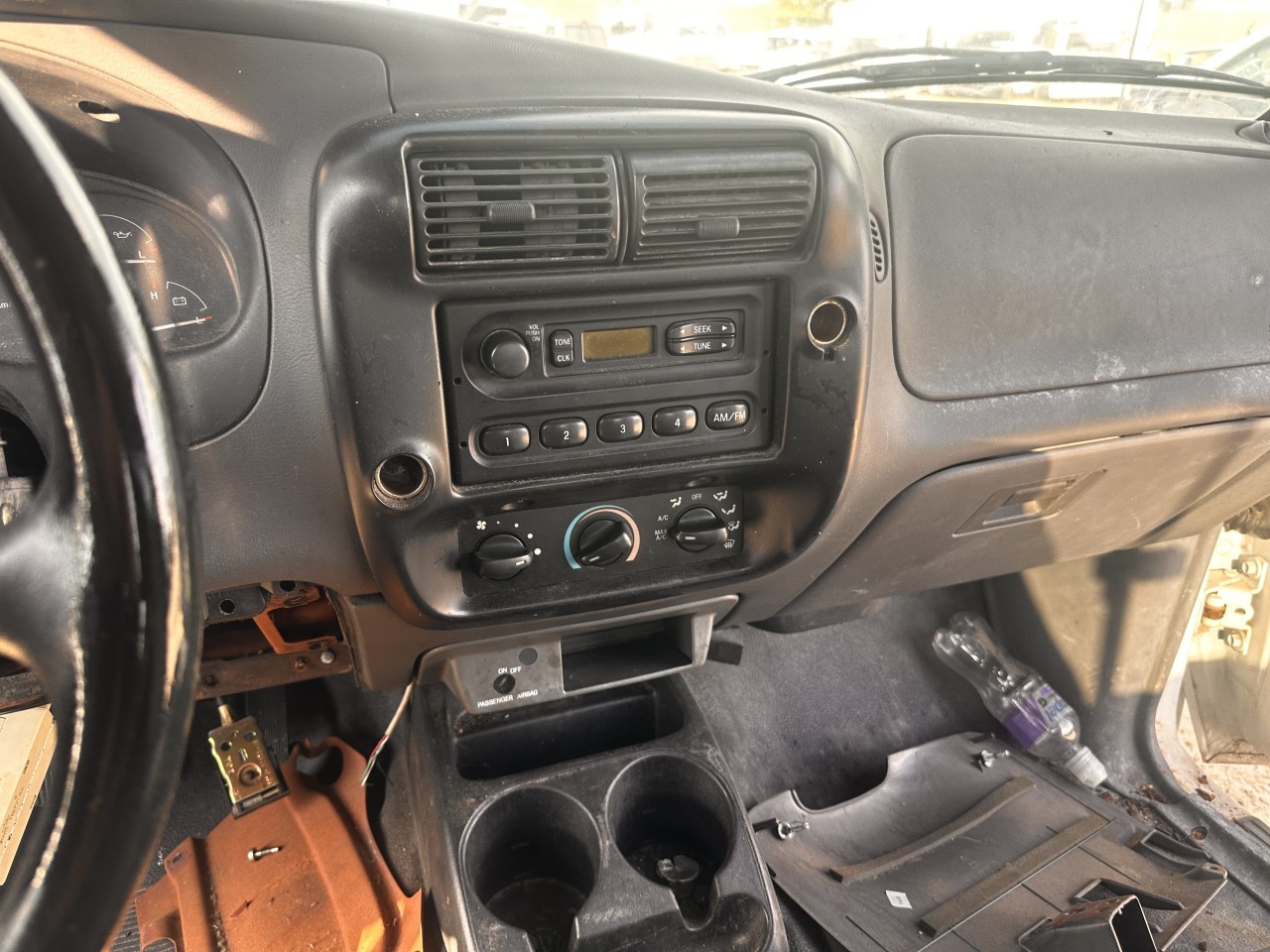 https://f005.backblazeb2.com/file/img-partshotlines-com/Inventory/MA79/Vehicle/82044_11.jpg