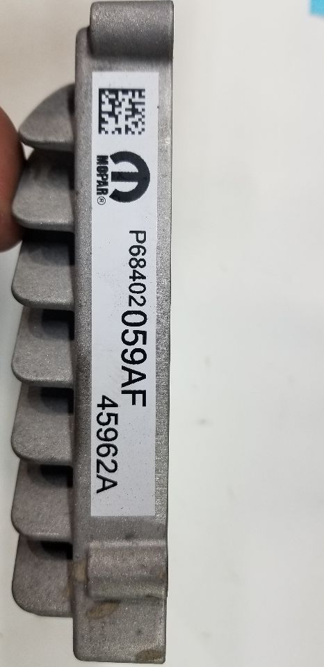 https://f005.backblazeb2.com/file/img-partshotlines-com/Inventory/MA832/Inventory/572622_05.jpg