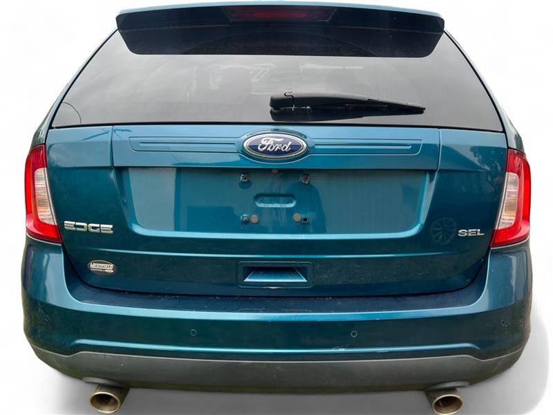 https://f005.backblazeb2.com/file/img-partshotlines-com/Inventory/MA832/Vehicle/29206_05.jpg