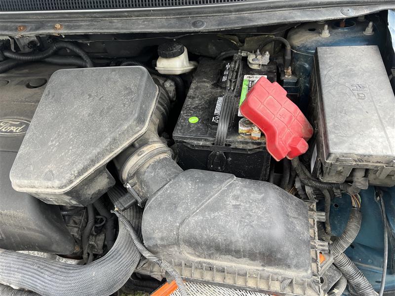 https://f005.backblazeb2.com/file/img-partshotlines-com/Inventory/MA832/Vehicle/29206_07.jpg