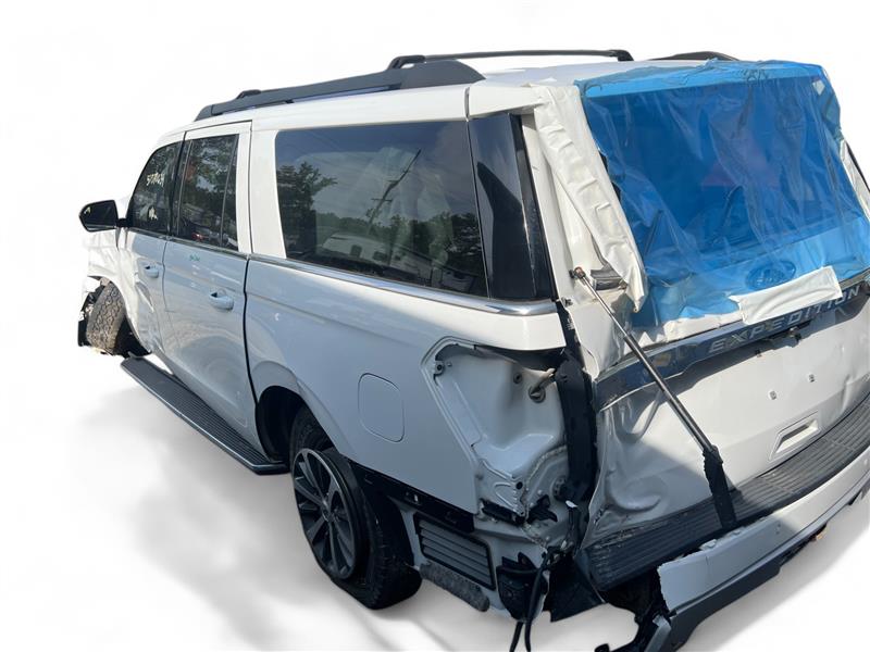 https://f005.backblazeb2.com/file/img-partshotlines-com/Inventory/MA832/Vehicle/29217_03.jpg