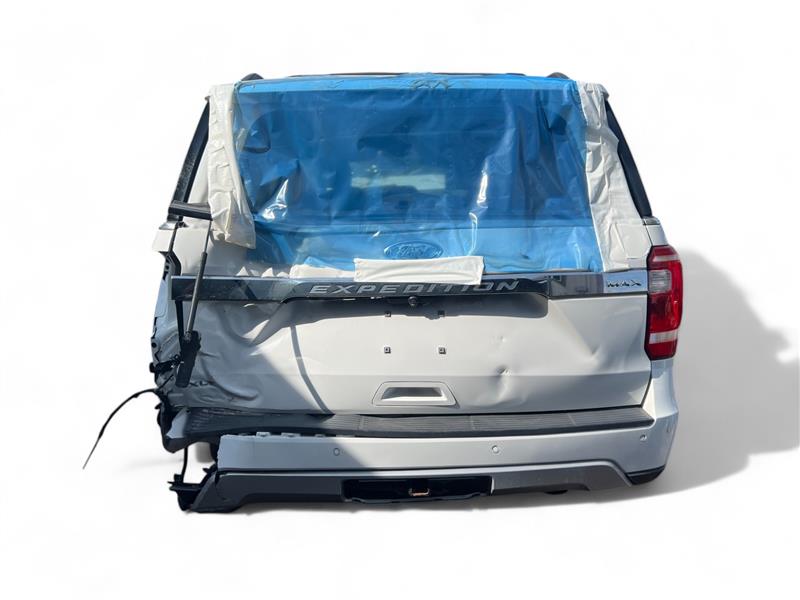 https://f005.backblazeb2.com/file/img-partshotlines-com/Inventory/MA832/Vehicle/29217_04.jpg