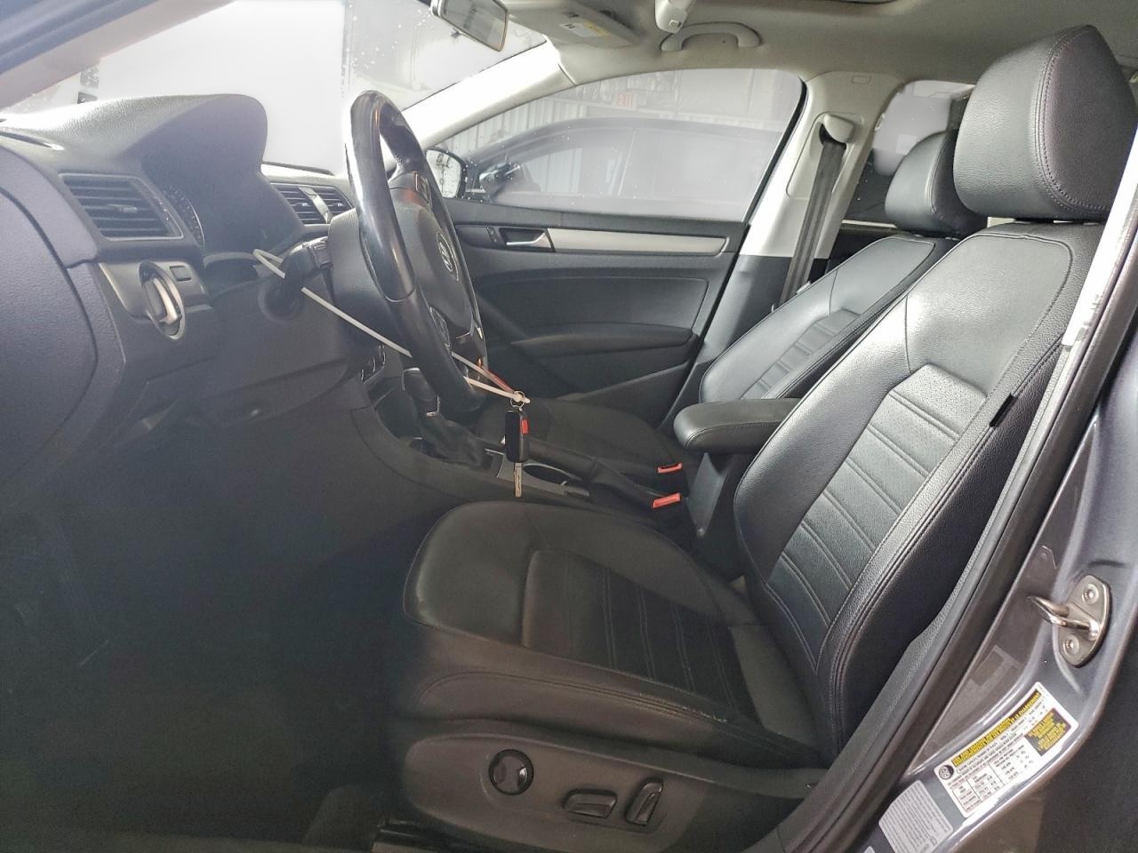 https://f005.backblazeb2.com/file/img-partshotlines-com/Inventory/MA832/Vehicle/31420_07.jpg