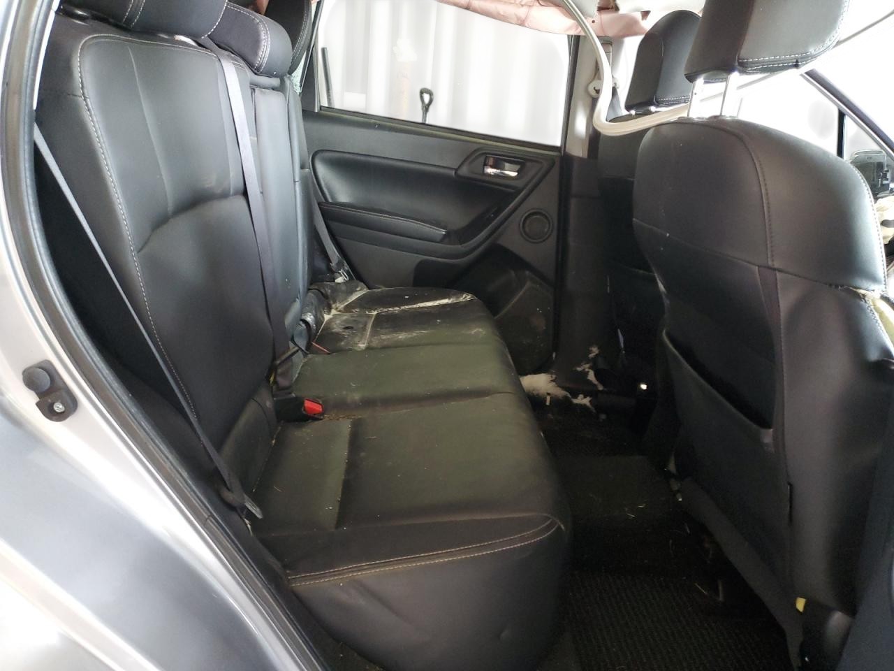 https://f005.backblazeb2.com/file/img-partshotlines-com/Inventory/MA832/Vehicle/31464_09.jpg