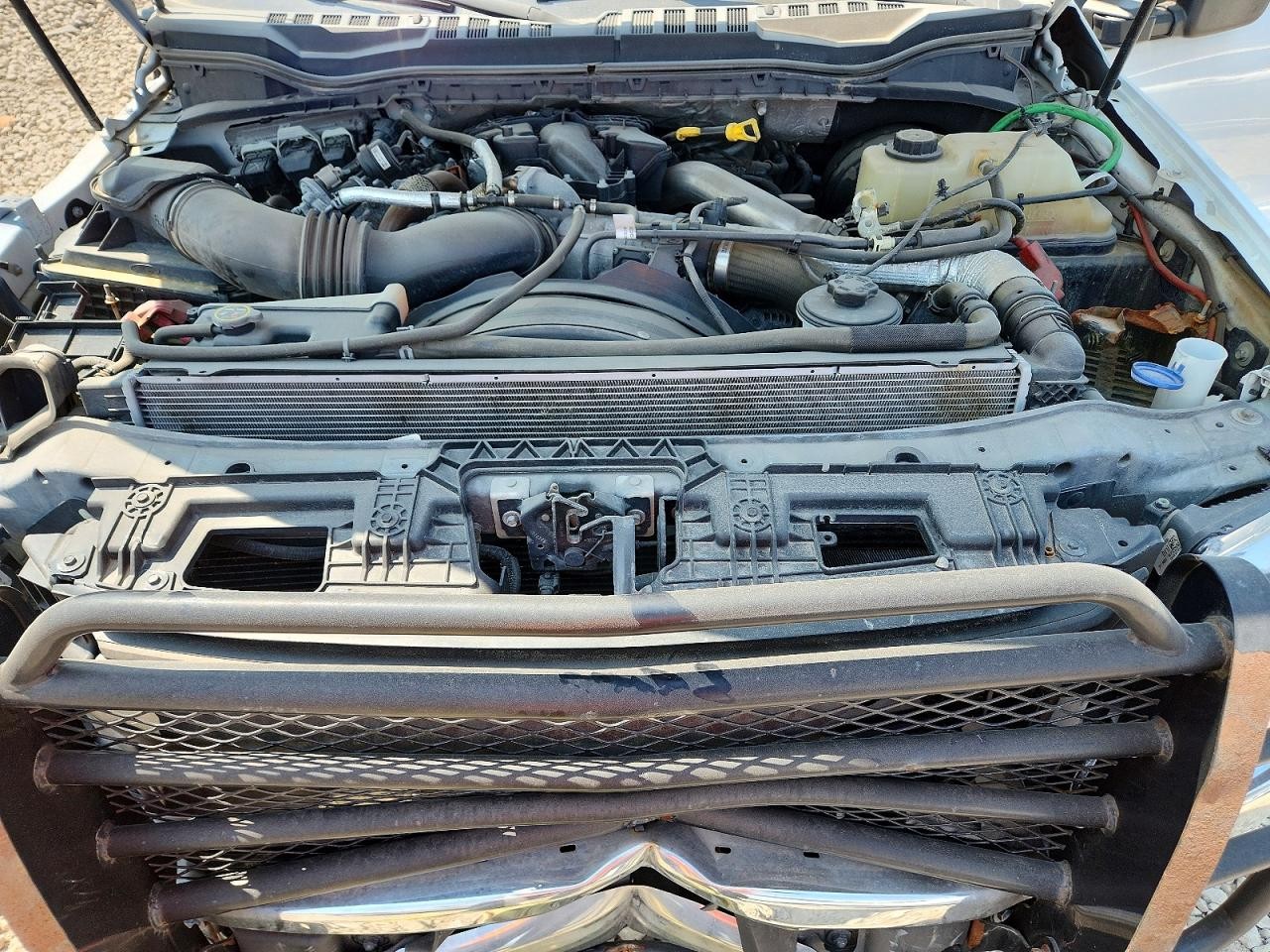 https://f005.backblazeb2.com/file/img-partshotlines-com/Inventory/MA832/Vehicle/31754_11.jpg