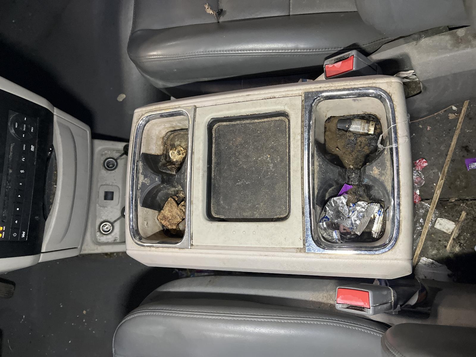 i/e/a/j/5063243b-7e5b-41b4-9dc9-b68a63882415.jpg