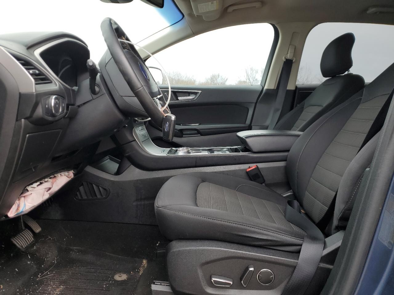 Vehicle/102993_07.jpg
