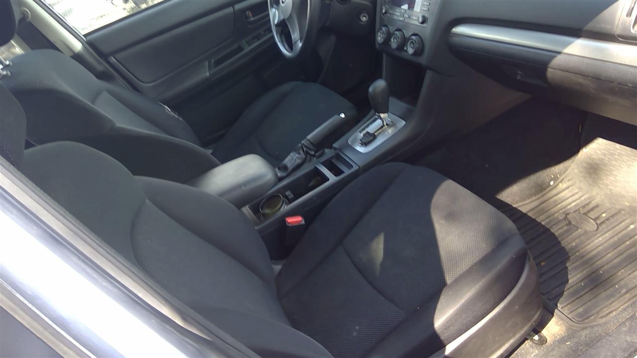 Vehicle/104028_09.jpg
